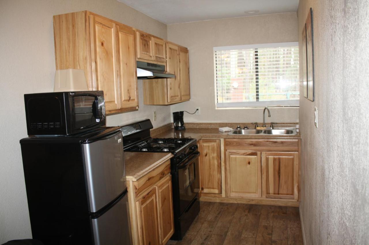 Lumbermen'S Village Pinetop-Lakeside Exterior photo